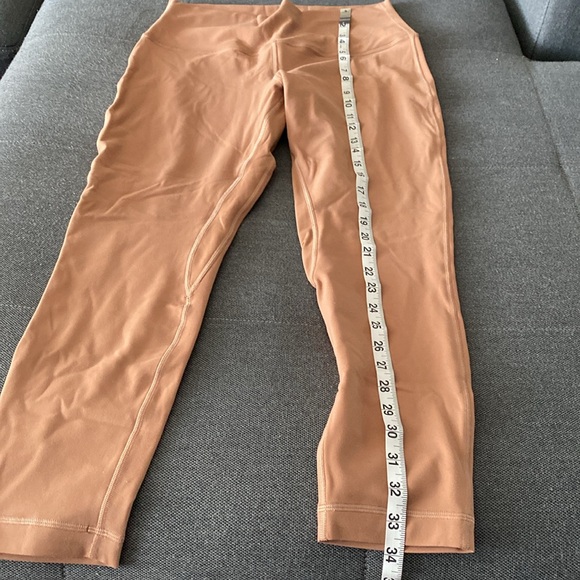 Lululemon leggings - Picture 4 of 7